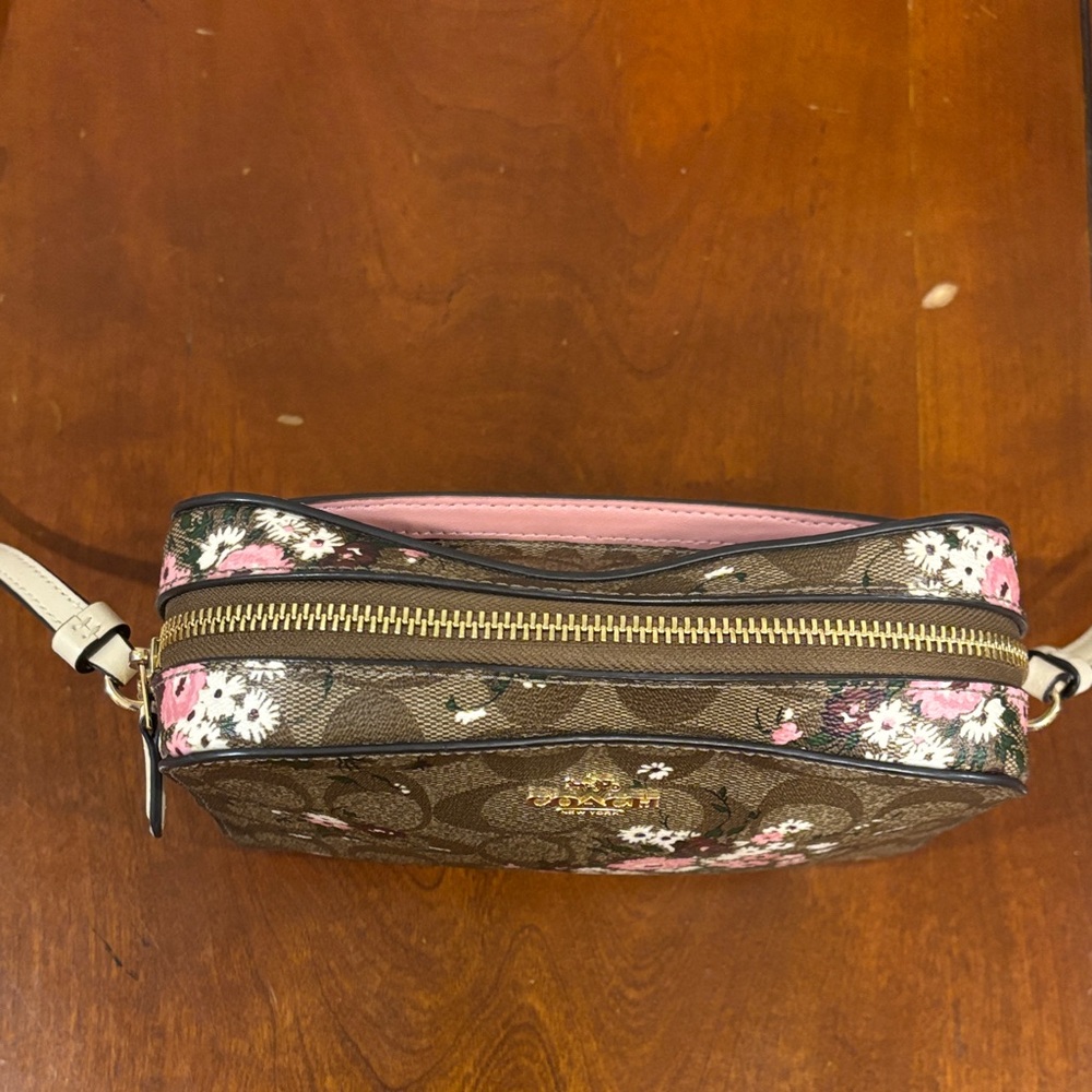 Coach Signature Evergreen Khaki Multi‎ Floral Camera/Crossbody Bag - Picture 6 of 16